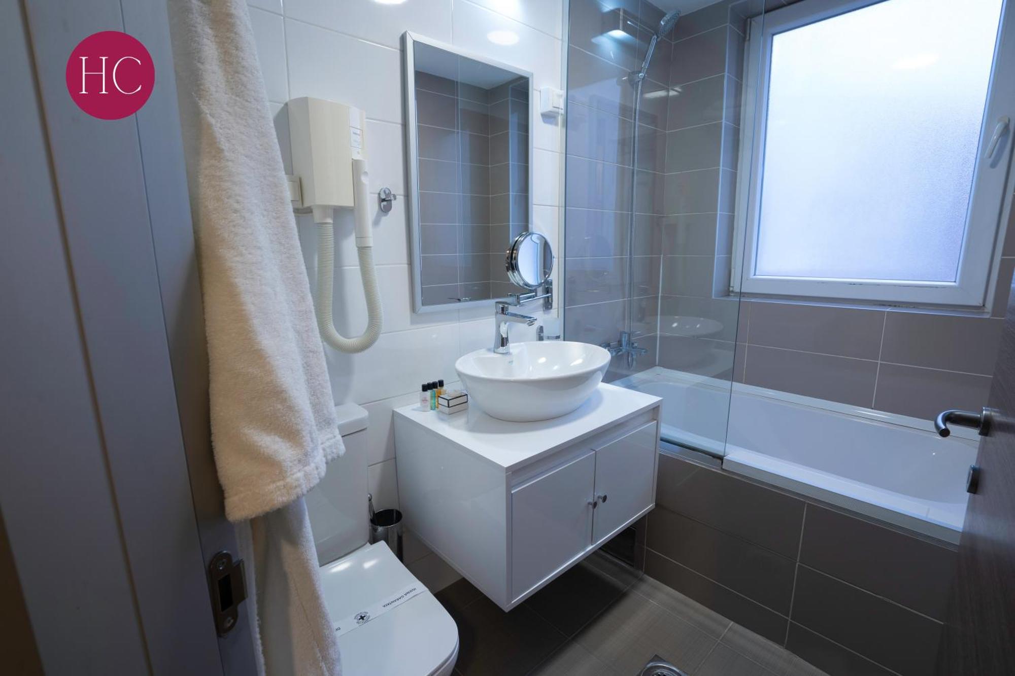 Central Hotel, Fitness And Spa Vinica المظهر الخارجي الصورة