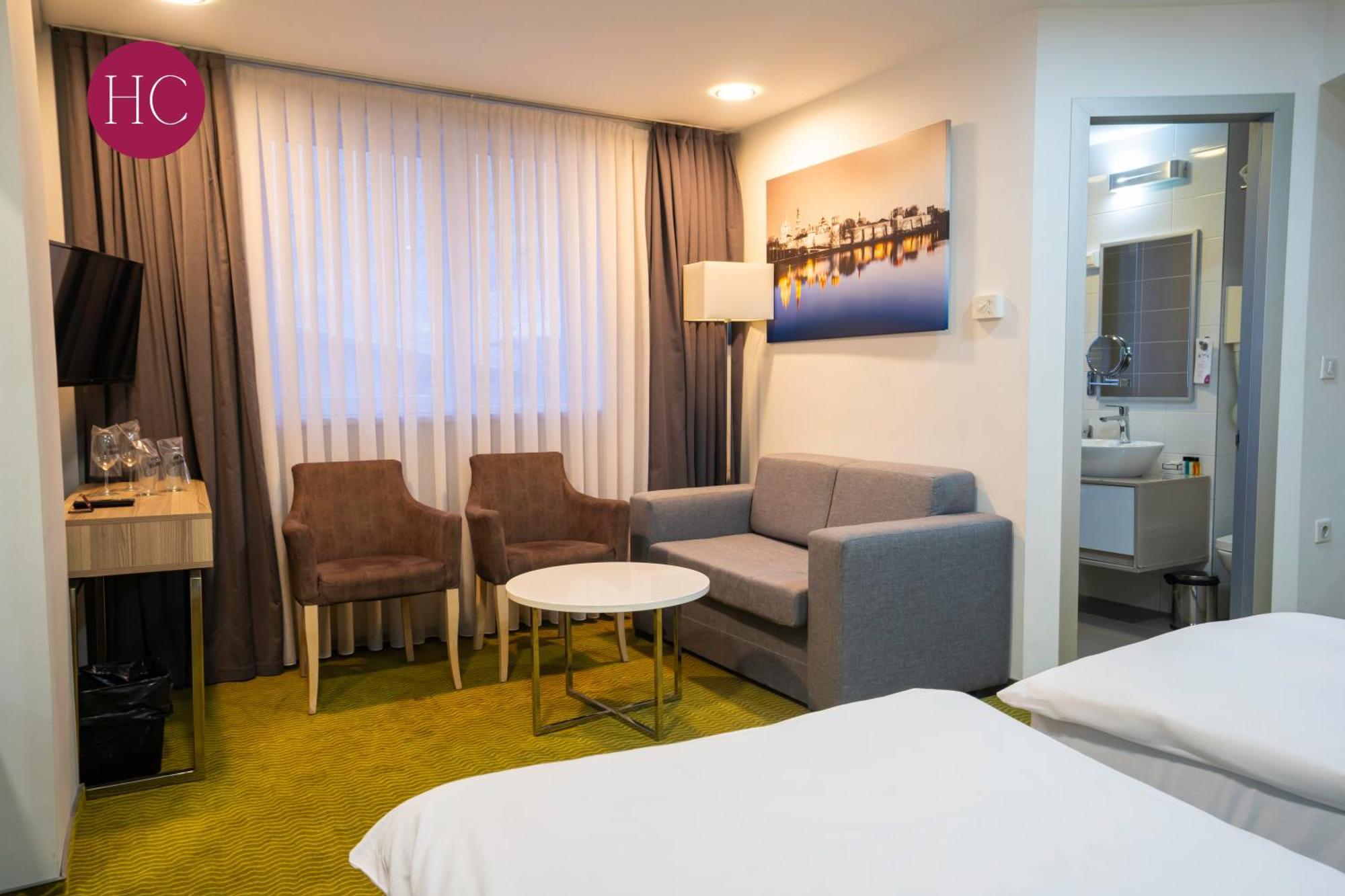 Central Hotel, Fitness And Spa Vinica المظهر الخارجي الصورة