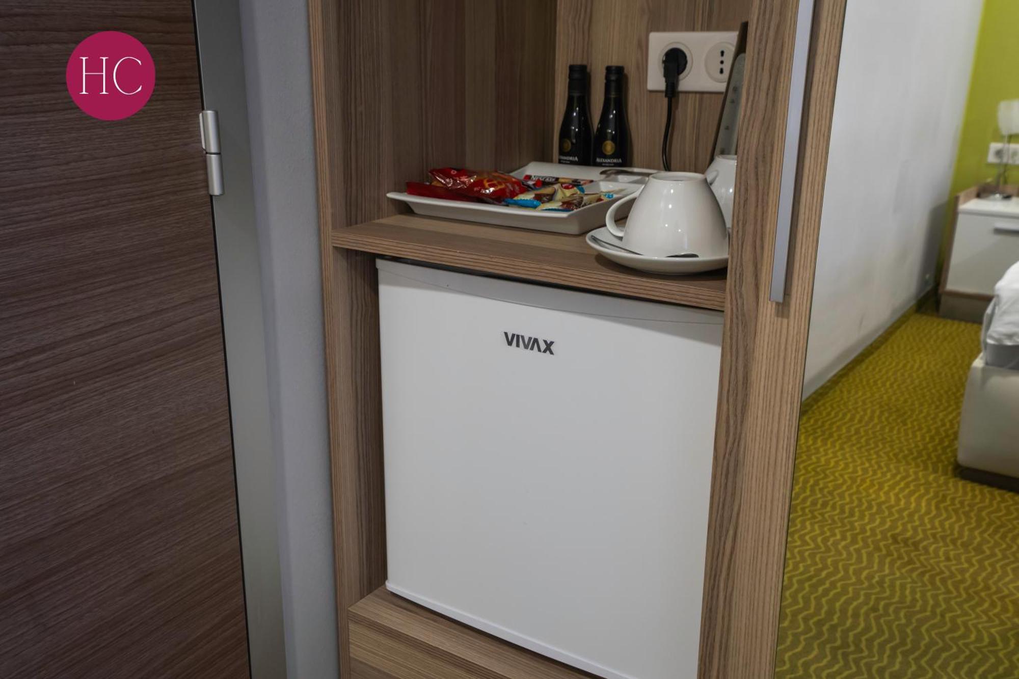 Central Hotel, Fitness And Spa Vinica المظهر الخارجي الصورة