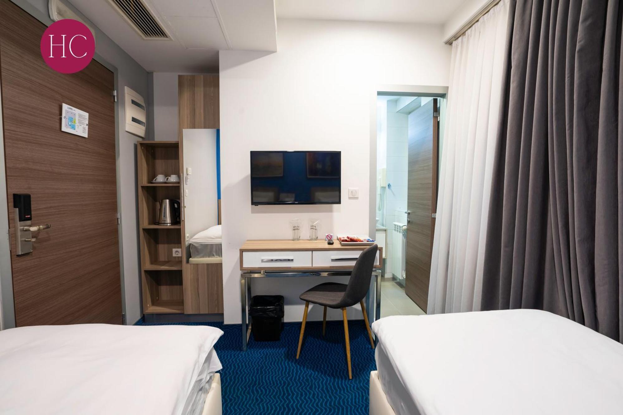 Central Hotel, Fitness And Spa Vinica المظهر الخارجي الصورة