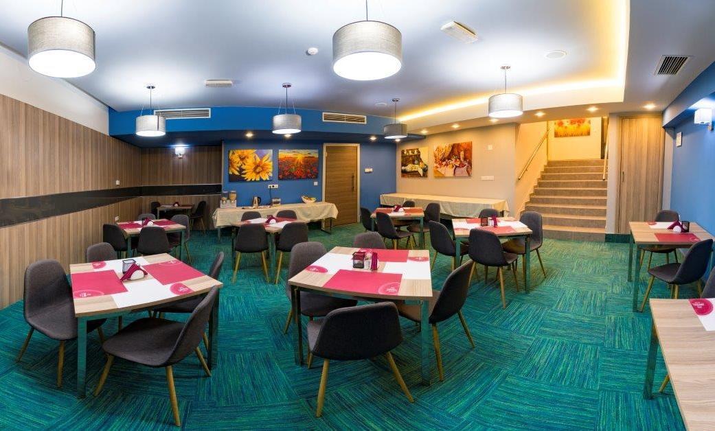 Central Hotel, Fitness And Spa Vinica المظهر الخارجي الصورة