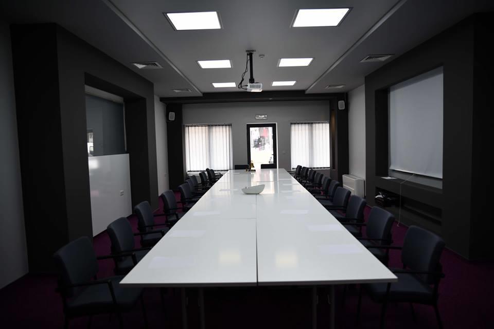 Central Hotel, Fitness And Spa Vinica المظهر الخارجي الصورة